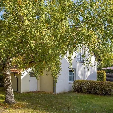 Holiday home Schwanensee *